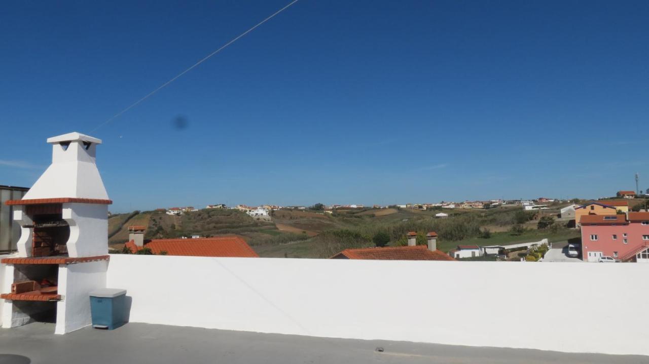 Casa Do Vicente, Localizada A 1.7Km Da Praia. Ribamar  Екстериор снимка